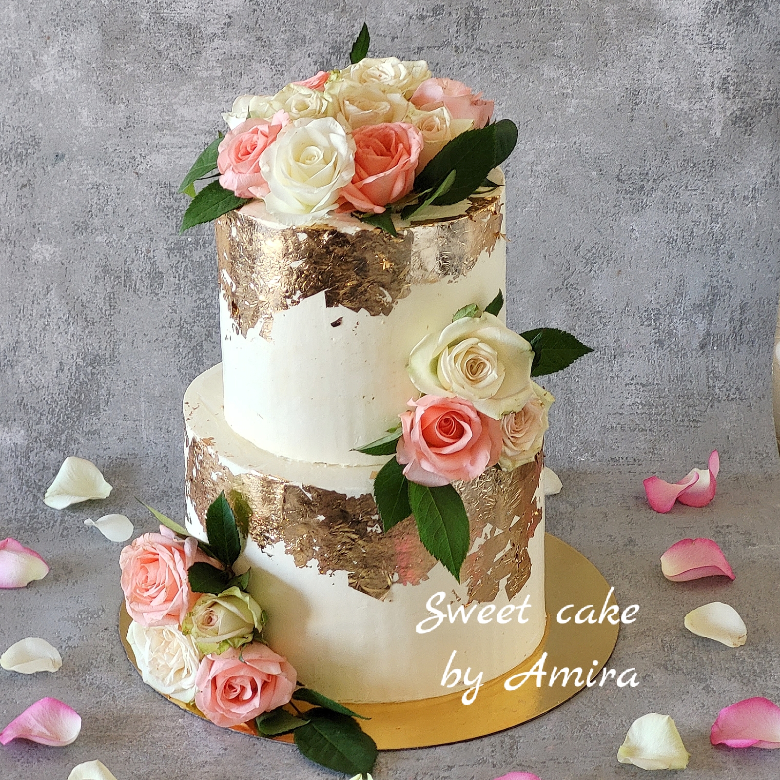 Sweet cake by Amira